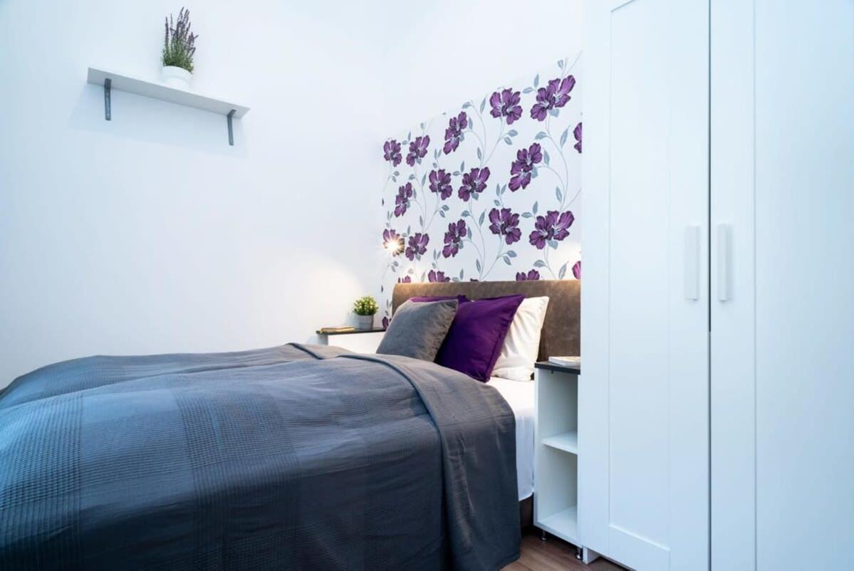 Modern Intimate In The Center Apartament Budapesta